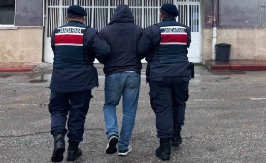 Aranan 2 hükümlü yakalandı