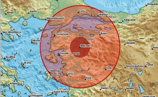 Balıkesir'de korkutan deprem!