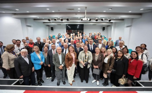 Balkan ve Rumeli dernekleri Konak'ta buluştu: Birlik ve dayanışma vurgusu