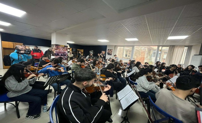 Barış Çocuk ve Gençlik Orkestrası'ndan 11'inci yıla özel 'Bir Nota, Bir Hayat' konseri