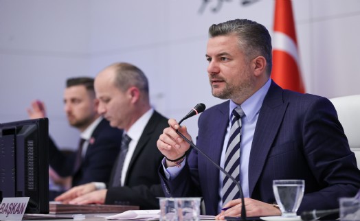 Başkan Duman'dan mecliste mesaj: 'Ne eğildik, ne de bir adım geri attık'