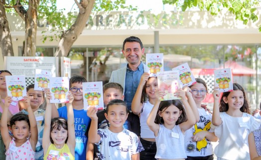 Bayraklı'da Çocuk Kitap Şenliği başlıyor: Minikler yazarlarla buluşacak