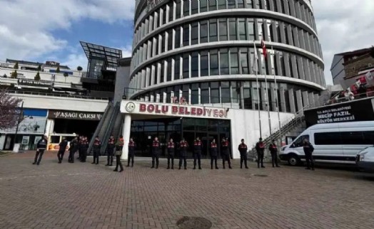 Bolu Belediyesi'ne yönelik soruşturma: 2 adrese baskın, 3 gözaltı