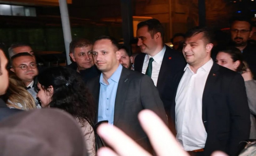 Bornova Belediye Başkanı Ömer Eşki serbest bırakıldı!