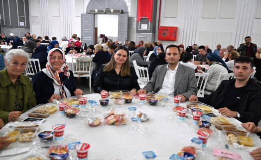 Bornova'da dayanışma buluşması