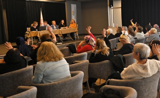 Bornova'da kadın dayanışması güçleniyor