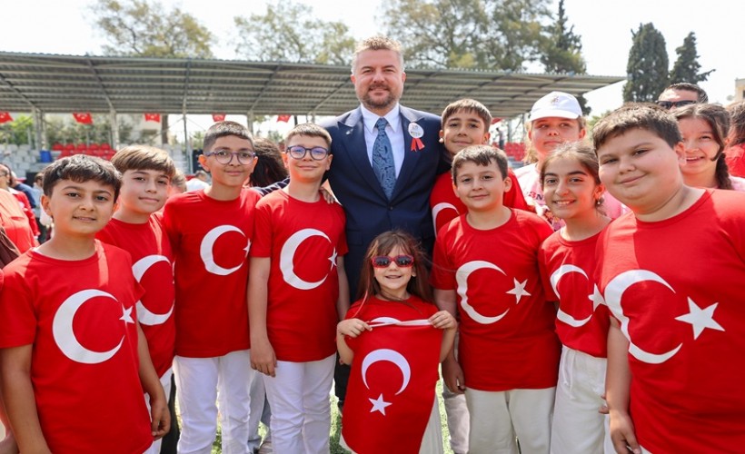 Buca'da 23 Nisan coşkusu