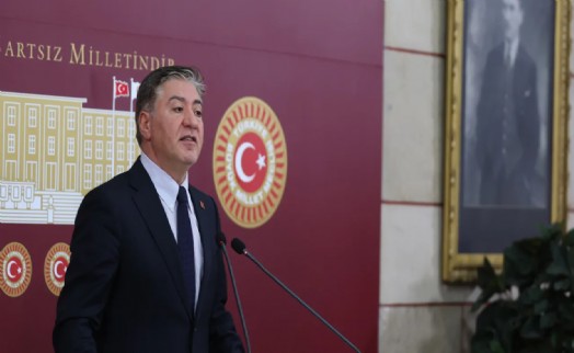 CHP'li Emir'den ‘tatil görüntüleri' tepkisi: 'Bu ahlaksızlığı kimin yaptığını biliyoruz!'