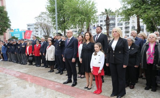 Çocuk dostu kent Karşıyaka'da 23 Nisan coşkusu