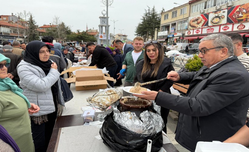 Çömlekler Gökçe bebek için doldu