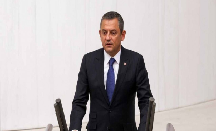 En çok fezleke Özgür Özel'e!