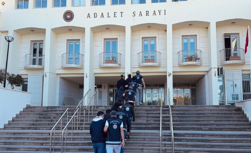 Göçmen kaçakçılığı operasyonunda 4 kişi tutuklandı