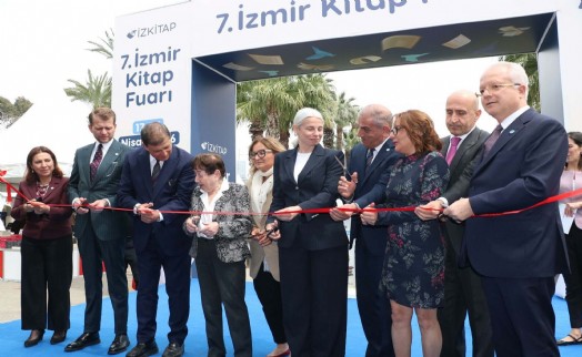 İZKİTAP'tan 7. merhaba: İzmirli edebiyata doyacak