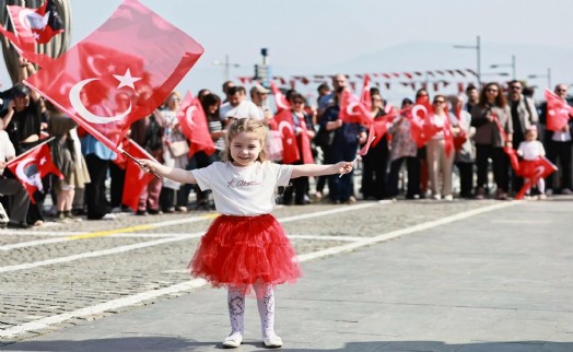 İzmir 23 Nisan'a hazır: Valilik programı belli oldu