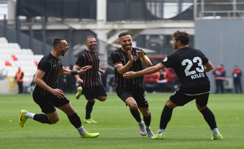 İzmir Çoruhlu FK finale çıkacak