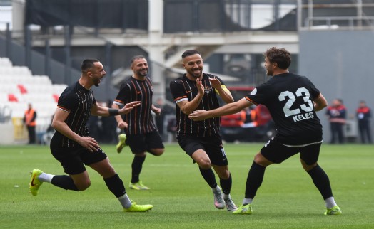 İzmir Çoruhlu FK finale çıkacak