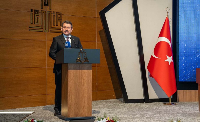 İzmir Cumhuriyet Başsavcısı Yeldan: Uyuşturucuyla mücadele ailelerimizi koruma mücadelesidir