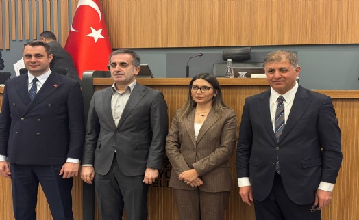 İzmir Meclisi’nde yeni dönem: CHP Grubu sil baştan!