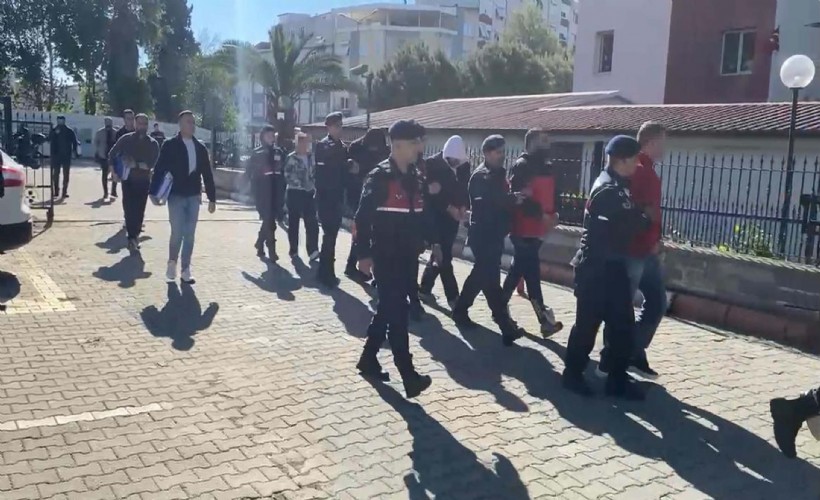 İzmir dahil 7 ilde 'yasa dışı bahis' operasyonunda 7 kişi tutuklandı