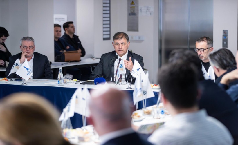 İzmir yapay zeka ile yatırım ve kalkınma atağında