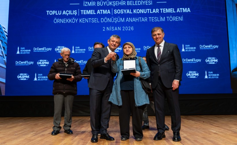 İzmir’de tarihi gün