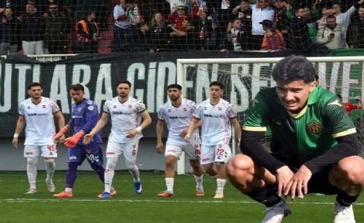 Karşıyaka, Bornova'ya acımadı!