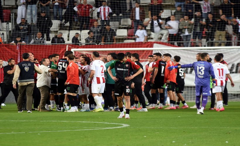 Karşıyaka'nın bitmeyen hüsranı: Taraftar kahrolmaktan bıktı!