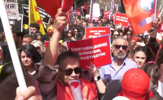 Okul saldırısı sonrası öğretmenler ülke genelinde iş bıraktı: Bakan Tekin'e istifa çağrısı!