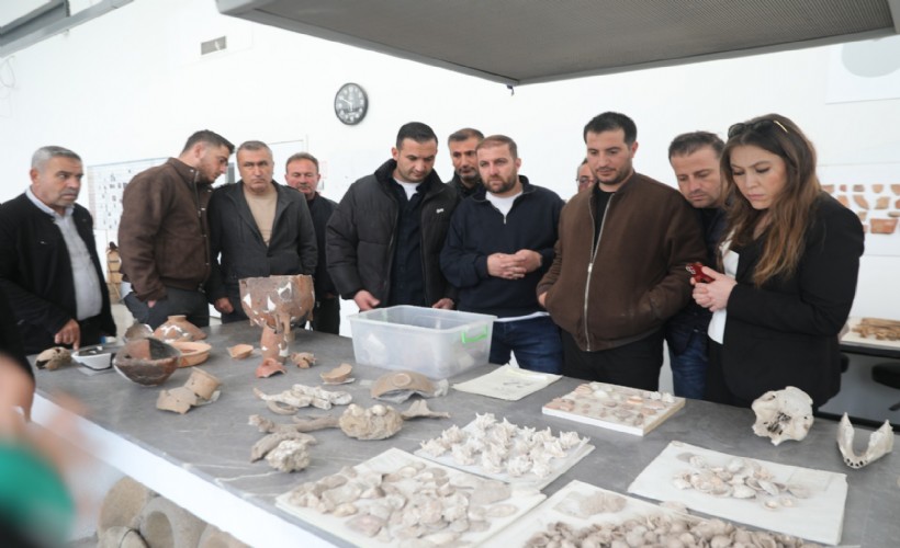 Seferihisarlı muhtarlar kültürel gezide kaynaştı