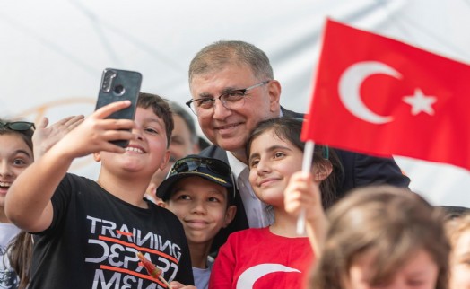 Tugay'dan 23 Nisan mesajı: En büyük gücümüz yetiştirdiğimiz nesillerdir