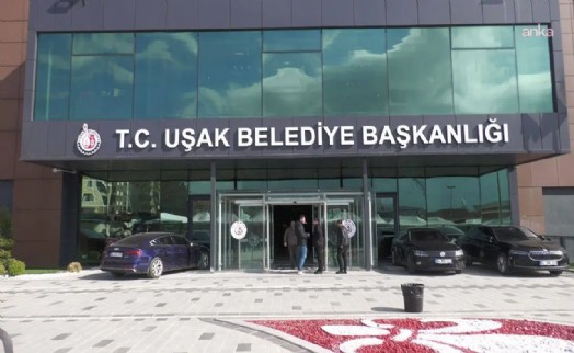 Uşak Belediyesi'ne operasyonda ikinci dalga: 25 kişi gözaltına alındı!