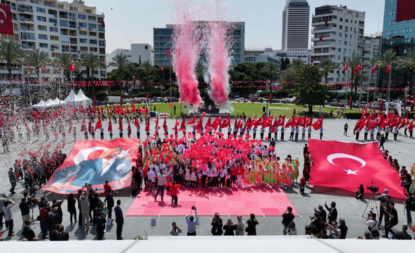 19 Mayıs İzmir'de coşkuyla kutlanacak