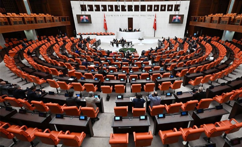 AK Parti'den Bakanlara yazı: Grup toplantısı öncesi beyan verilmemesi istendi