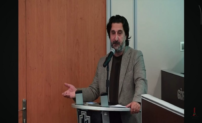 AK Partili Öztürk, Tugay için verdiği 'konuşmama' kararına 4 gün dayanabildi