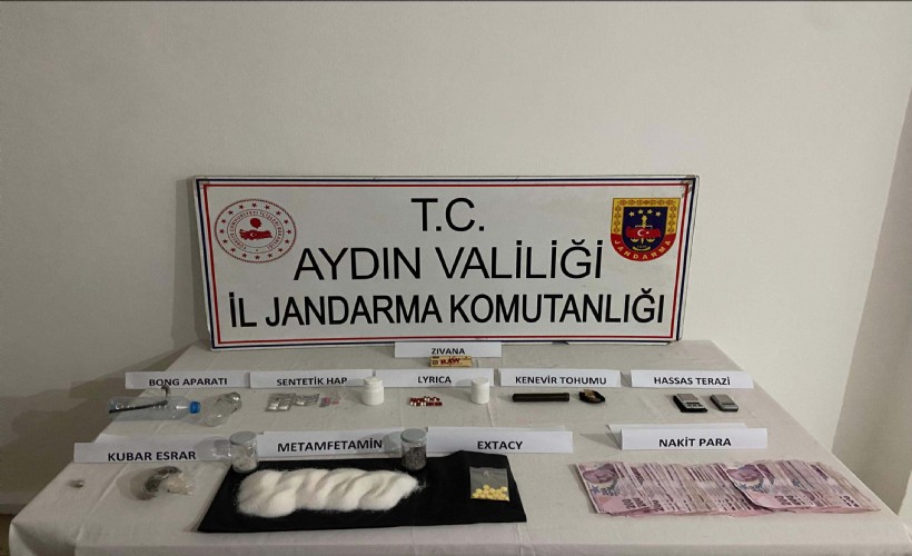 Aydın'da iki ayrı adrese uyuşturucu baskını: 5 gözaltı