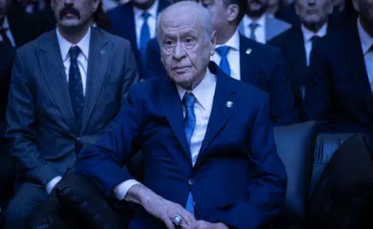 Bahçeli 'sokak eylemlerinden' korktu, CHP'ye kongre için tarih verdi