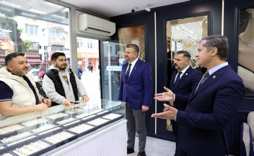 Başkan Duman ve Milletvekili Yücel sokağın sesini dinledi