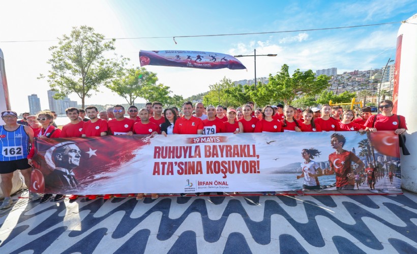 Bayraklı'da 19 Mayıs spor, müzik ve gençlik şölenine dönüştü