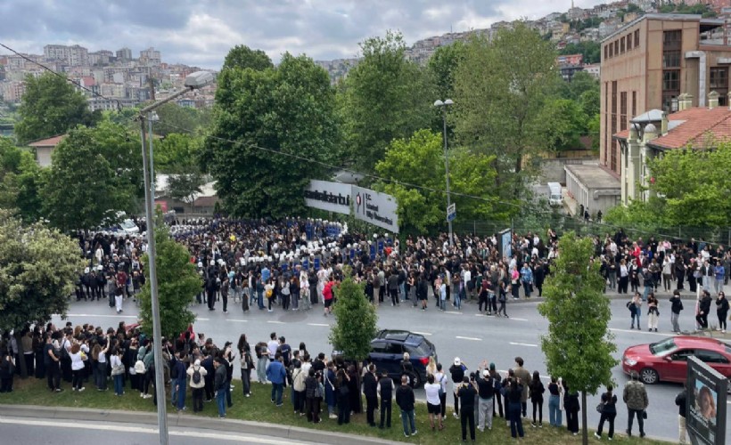 Öğrencilerin direnişi sonuç verdi: Bilgi Üniversitesi kararı geri çekildi!