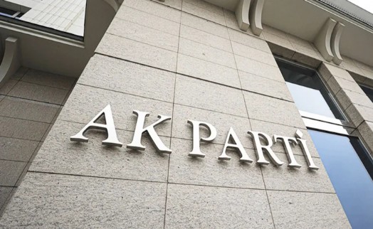 Bir belediye daha AK Parti'ye geçti
