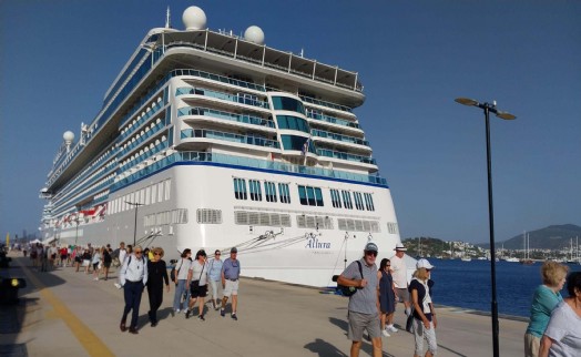 Bodrum'a hafta arası kruvaziyer bereketi