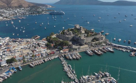 9 günlük bayram tatili Ege'de turizmi hareketlendirdi
