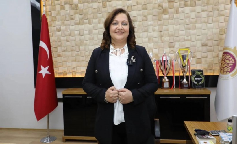 Burcu Köksal AK Parti'ye geçiyor: Ne zaman rozet takacak?