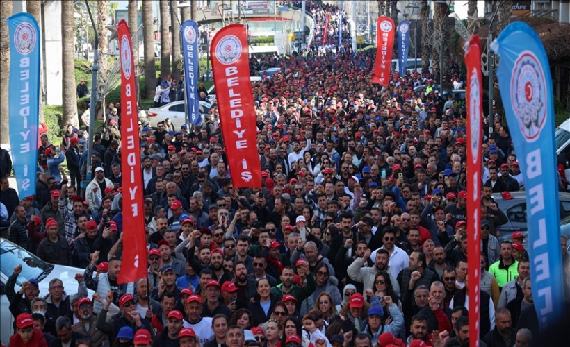 Büyükşehir’de taşeronlaşma kriz yarattı: Sendika İZSU Meclisine yürüyecek!