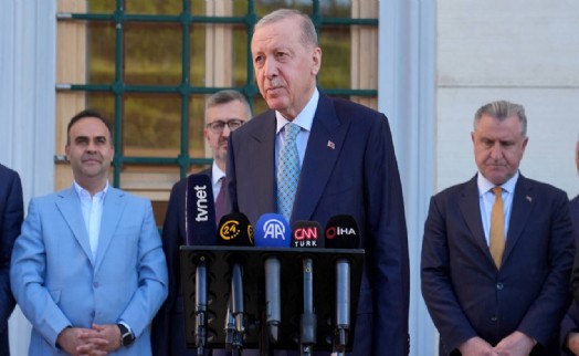 Cumhurbaşkanı Erdoğan bayram namazı çıkışı konuştu... 'Mutlak butlan' sorulmadı