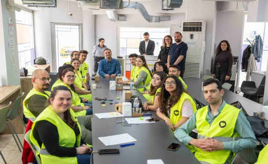 Dayanışmanın genç yüzleri Bornova'da buluştu