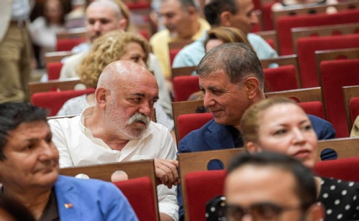Ercan Kesal seslendirdi: Asklepion'dan Eşrefpaşa'ya uzanan sağlık yolculuğu