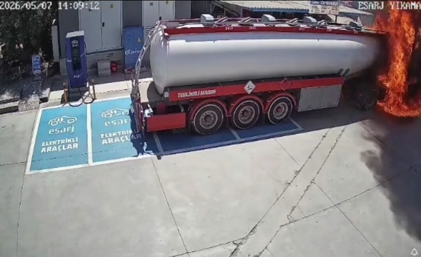 Fethiye’de faciadan dönüldü: Tankerde çıkan yangının görüntüleri ortaya çıktı
