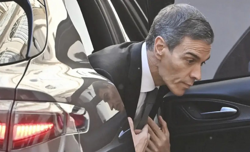 İspanya'da lideri Sanchez'in partisinin genel merkezine polis baskını
