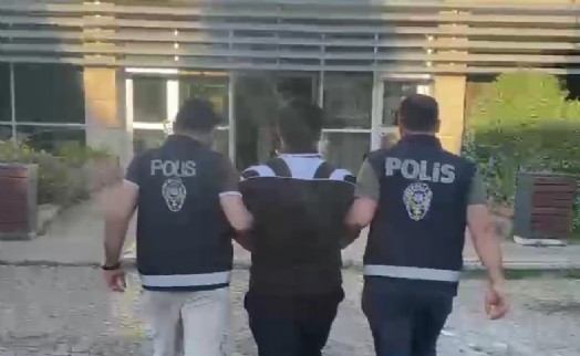 İzmir’de ‘kasten öldürme’ suçundan aranan firari hükümlü yakalandı